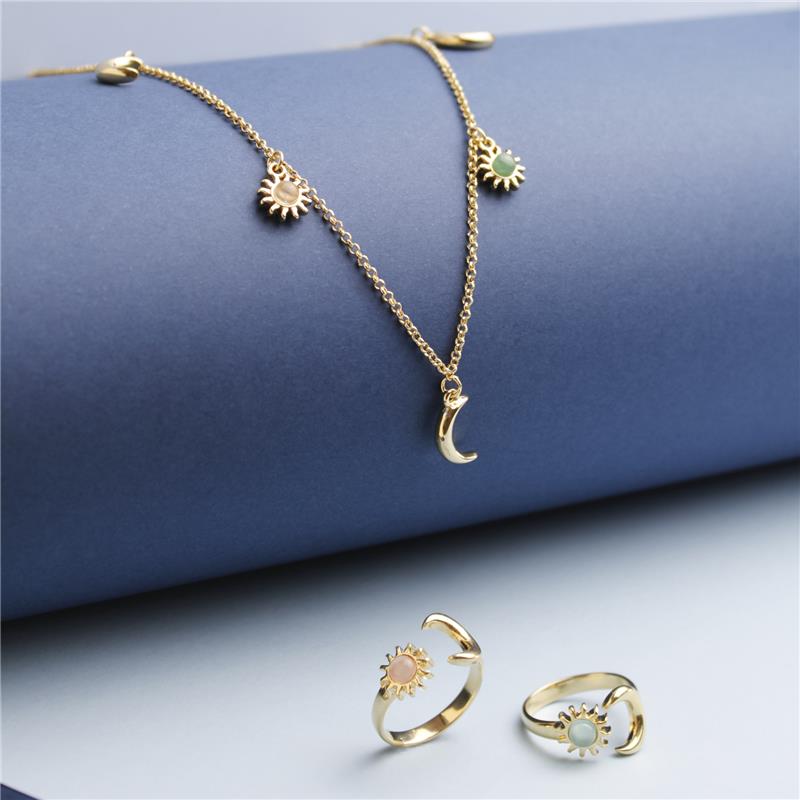 ANEL FOLHEADO A OURO