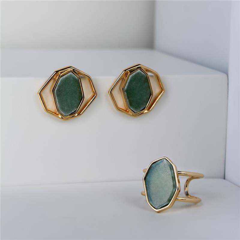 ANEL FOLHEADO A OURO