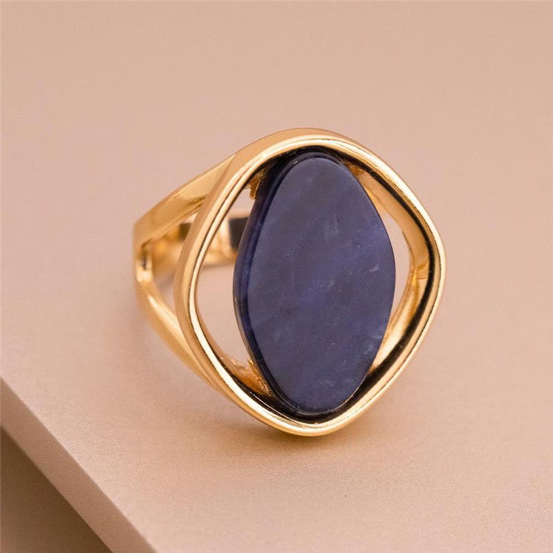 ANEL FOLHEADO A OURO