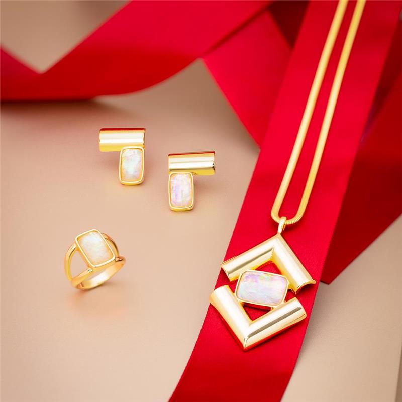 ANEL FOLHEADO A OURO