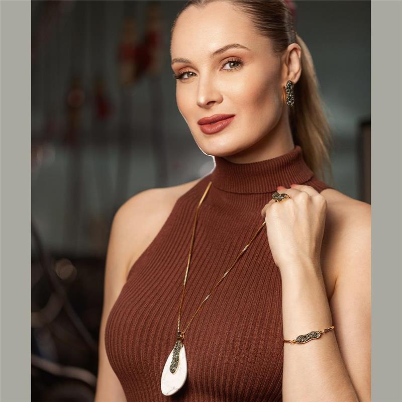 ANEL FOLHEADO A OURO