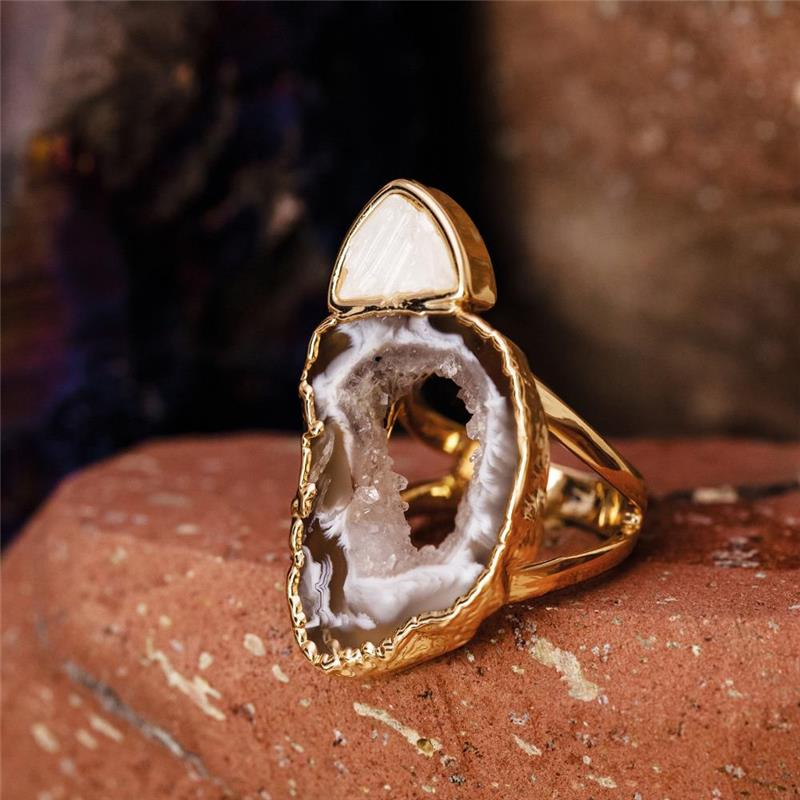 ANEL FOLHEADO A OURO