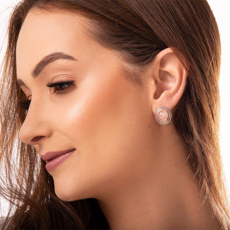 BRINCO FOLHEADO A OURO COM ESMALTE LILÁS