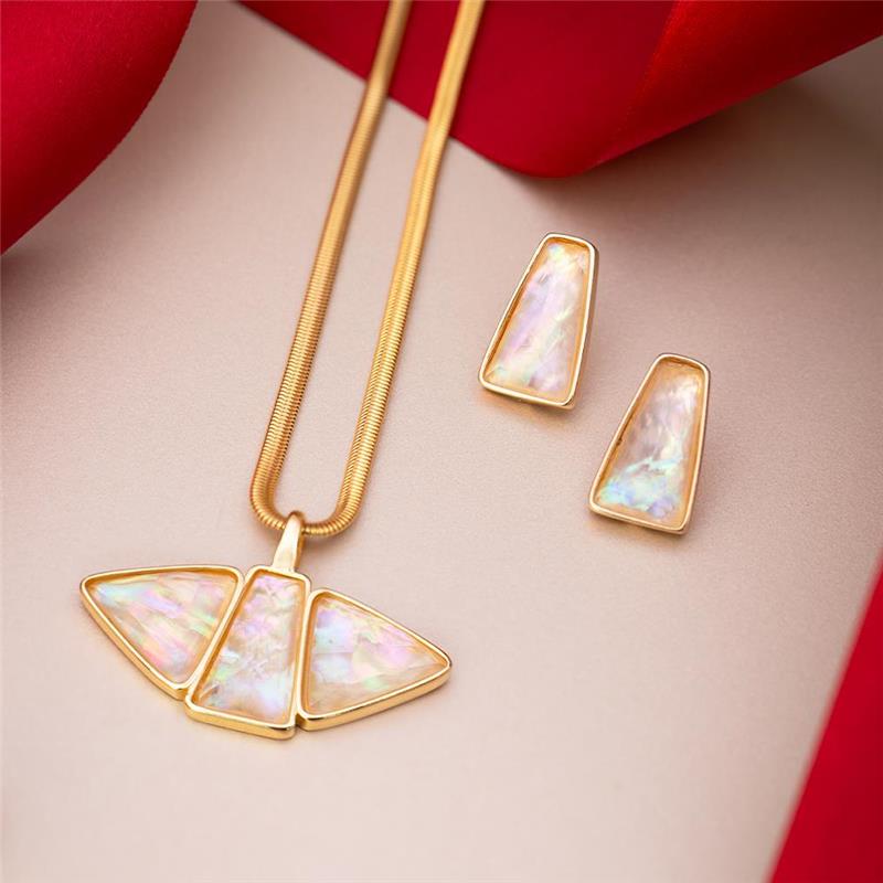 BRINCO FOLHEADO A OURO