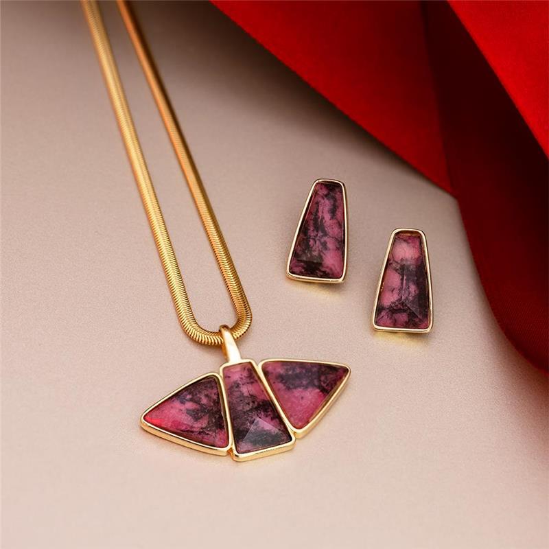 BRINCO FOLHEADO A OURO