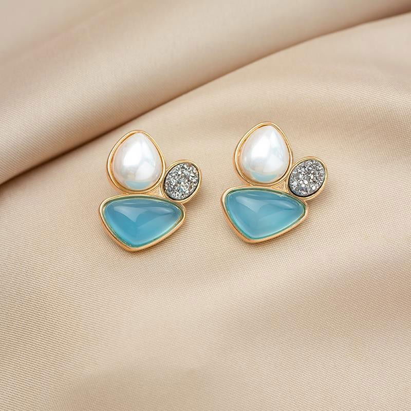 BRINCO FOLHEADO A OURO