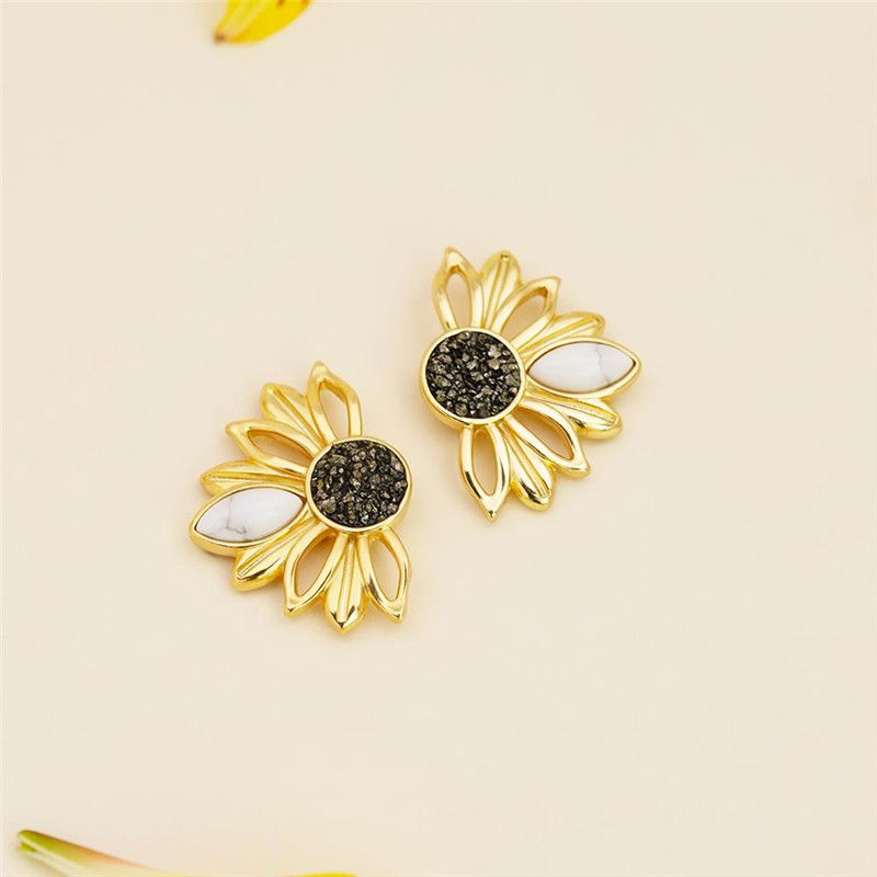 BRINCO FOLHEADO A OURO