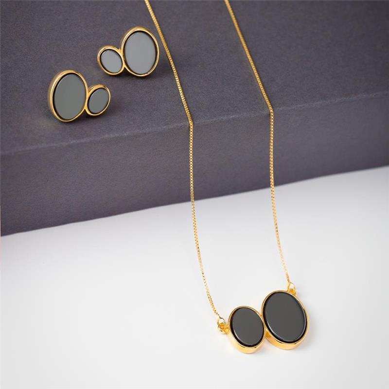 BRINCO FOLHEADO A OURO