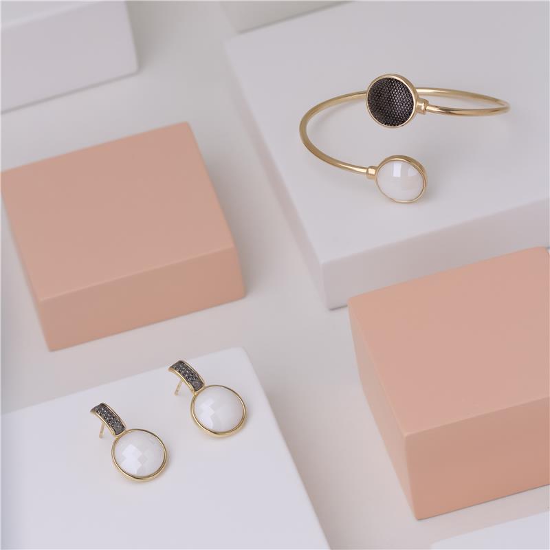 BRINCO FOLHEADO A OURO E RÓDIO NEGRO