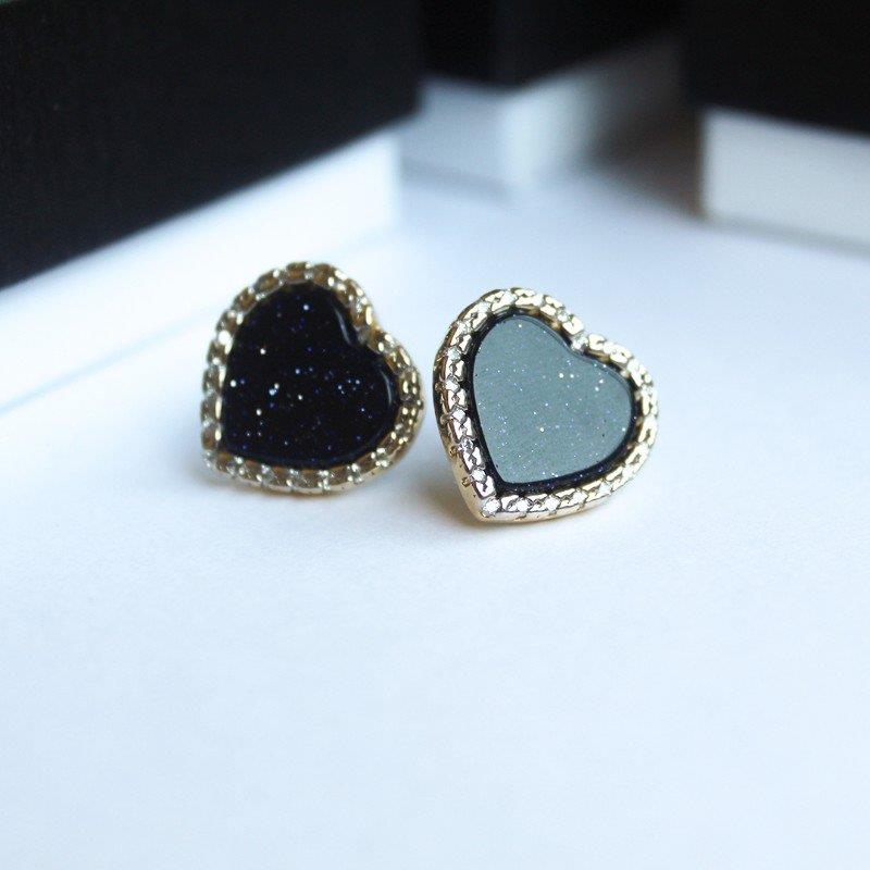 BRINCO FOLHEADO A OURO E RÓDIO BRANCO