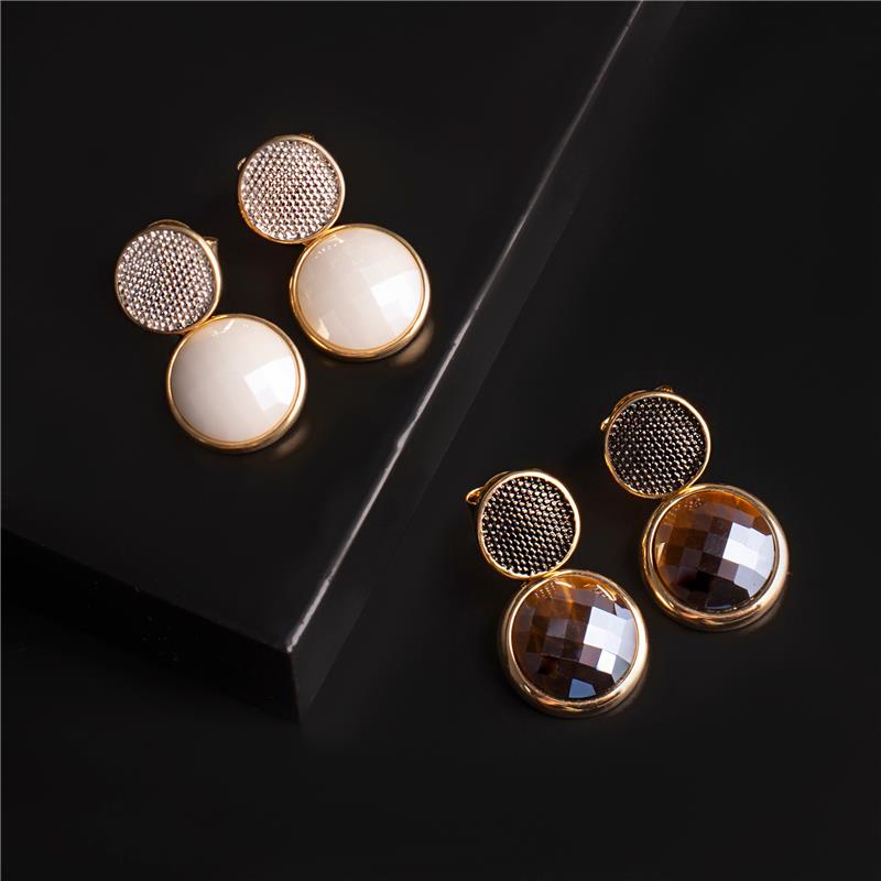 BRINCO FOLHEADO A OURO E RÓDIO BRANCO