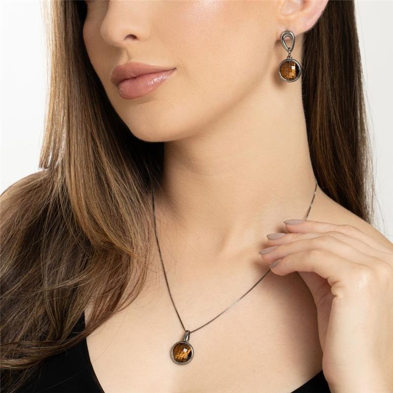 BRINCO FOLHEADO A RÓDIO NEGRO