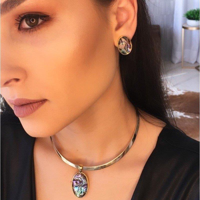 BRINCO FOLHEADO A RÓDIO NEGRO