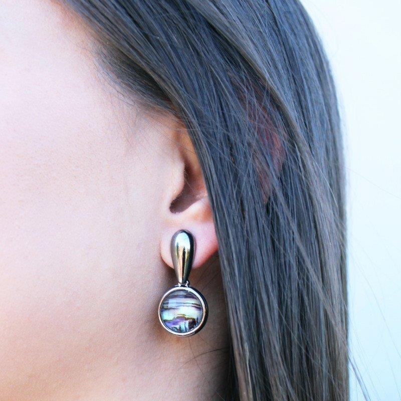 BRINCO FOLHEADO A RÓDIO NEGRO