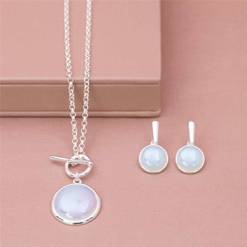 CONJUNTO FOLHEADO A PRATA COM EFEITO PEROLADO