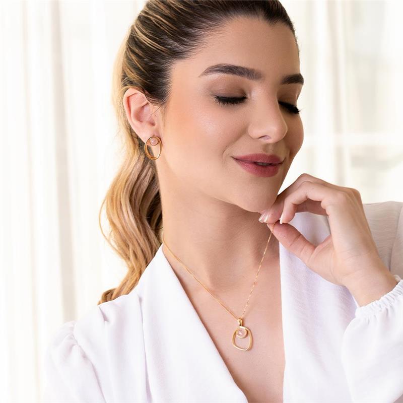 CONJUNTO FOLHEADO A OURO