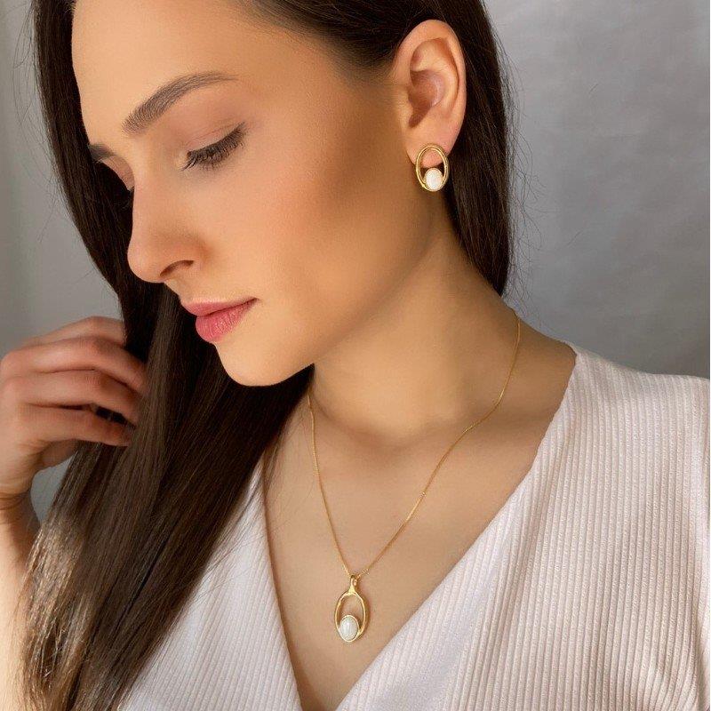 CONJUNTO FOLHEADO A OURO