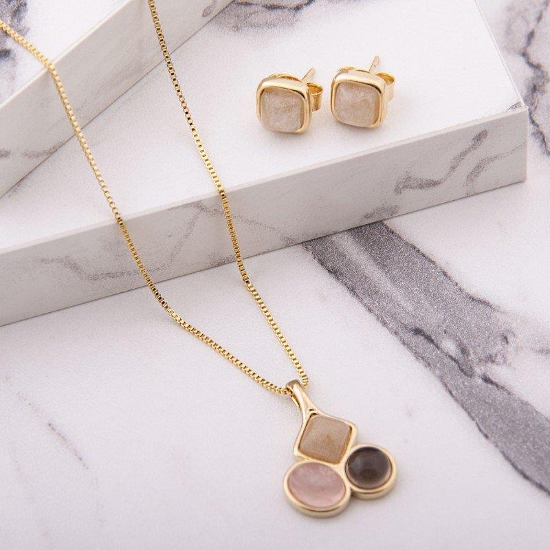 CONJUNTO FOLHEADO A OURO