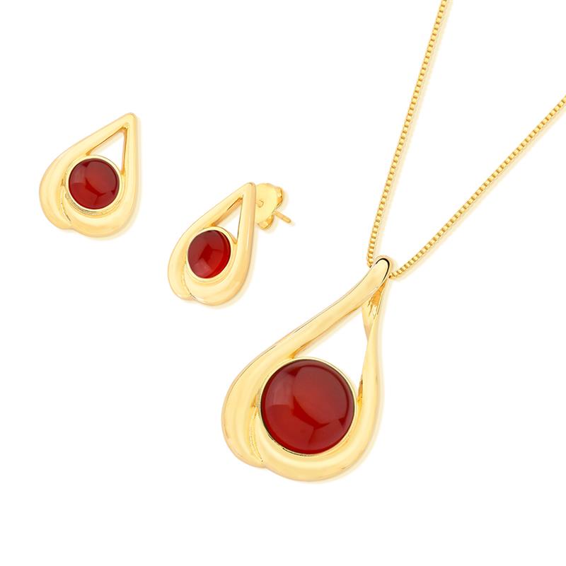 CONJUNTO FOLHEADO A OURO