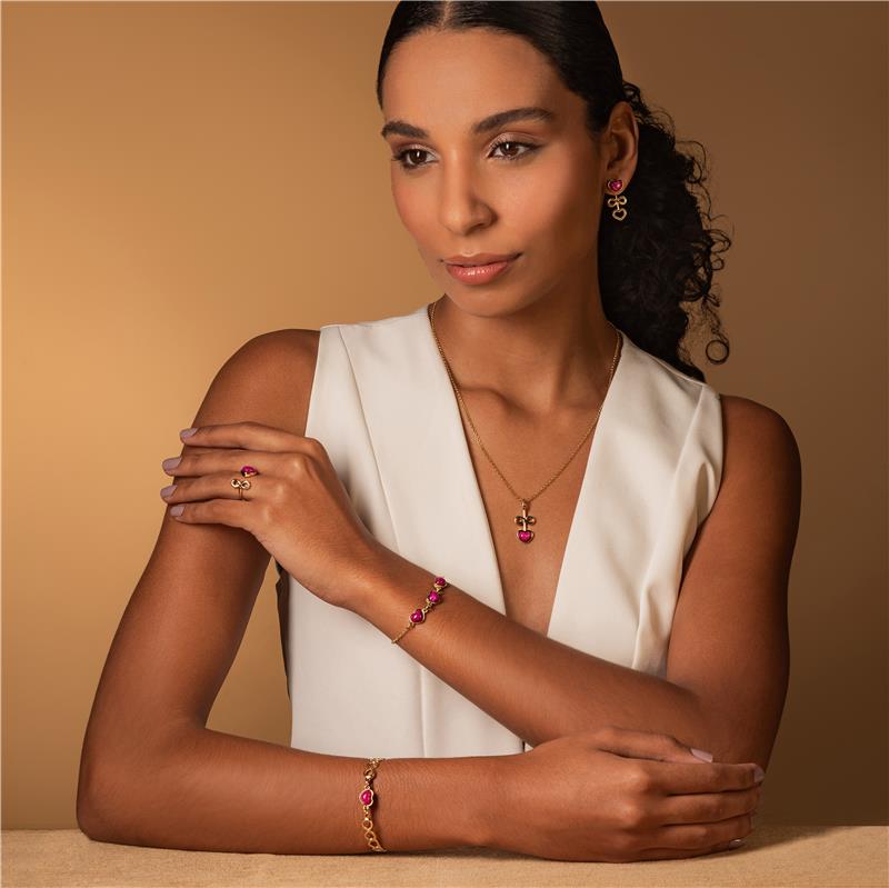 CONJUNTO FOLHEADO A OURO