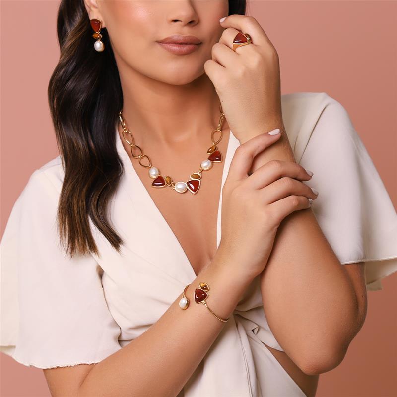 CONJUNTO FOLHEADO A OURO