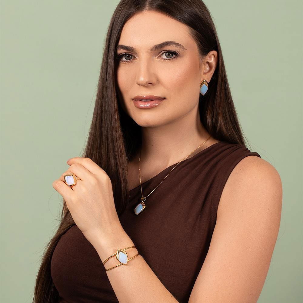 CONJUNTO FOLHEADO A OURO