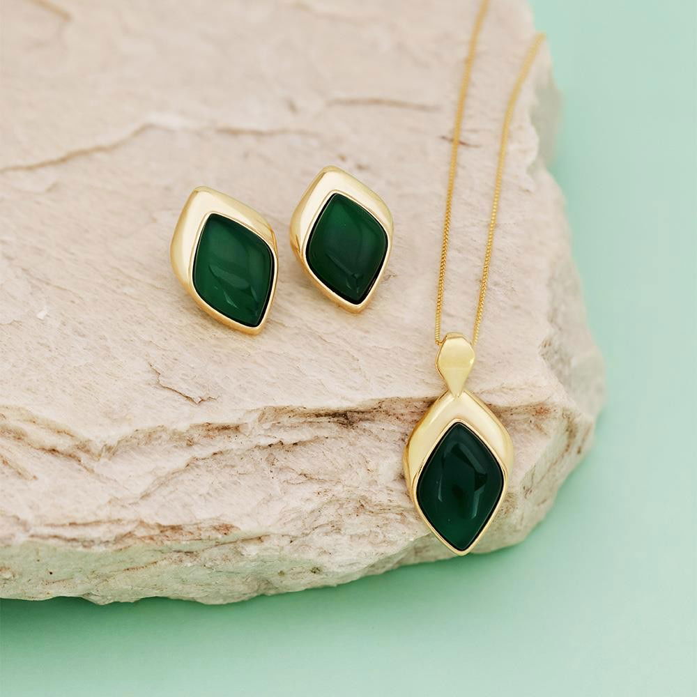 CONJUNTO FOLHEADO A OURO