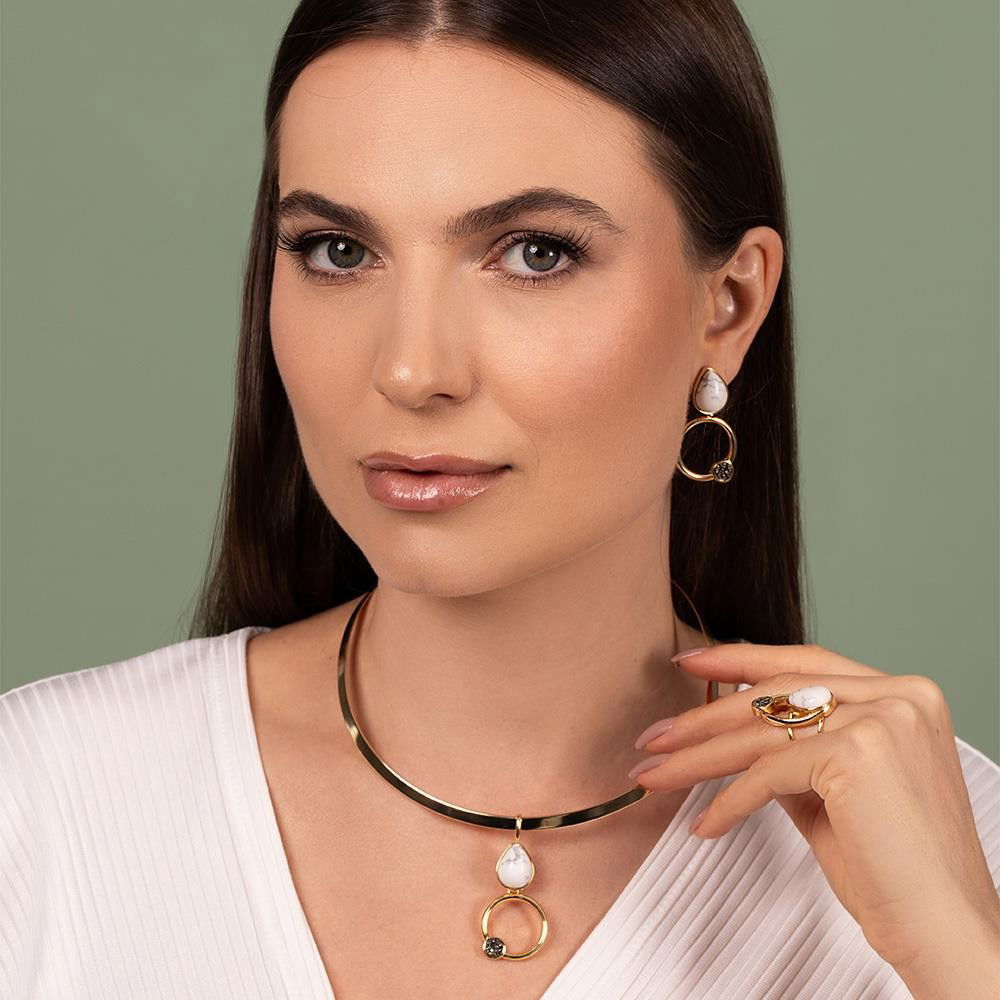 CONJUNTO FOLHEADO A OURO