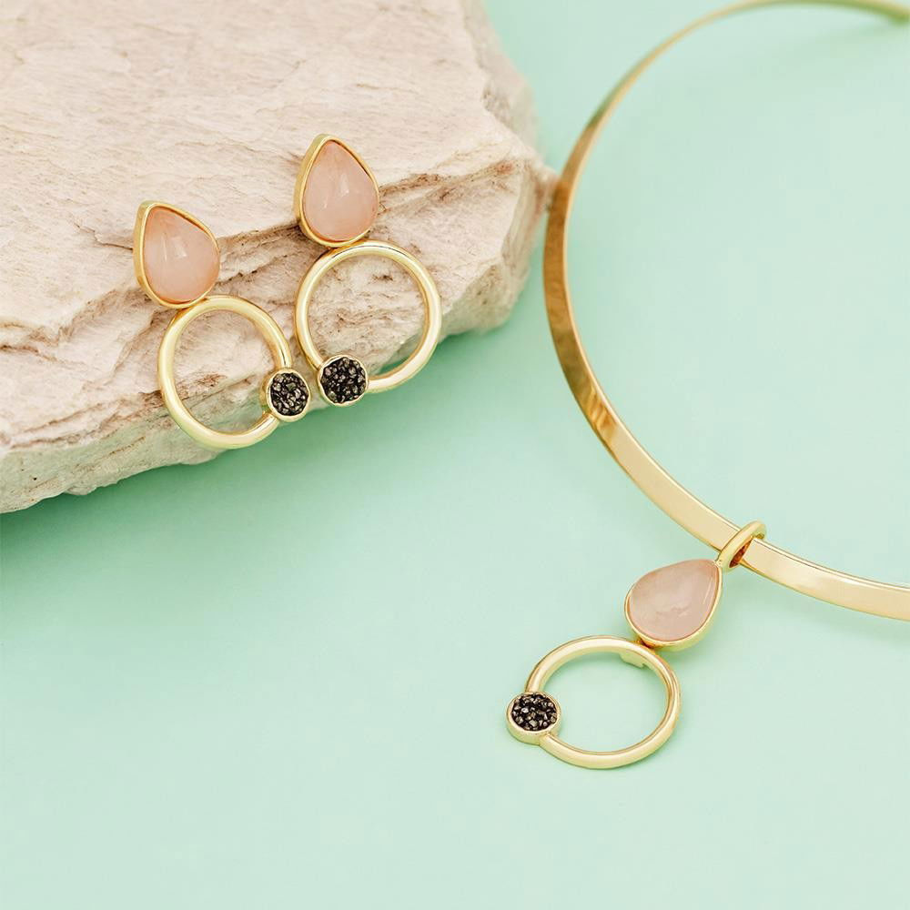 CONJUNTO FOLHEADO A OURO