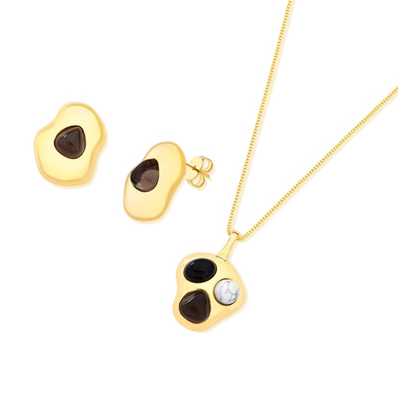 CONJUNTO FOLHEADO A OURO