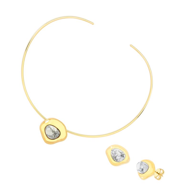 CONJUNTO FOLHEADO A OURO