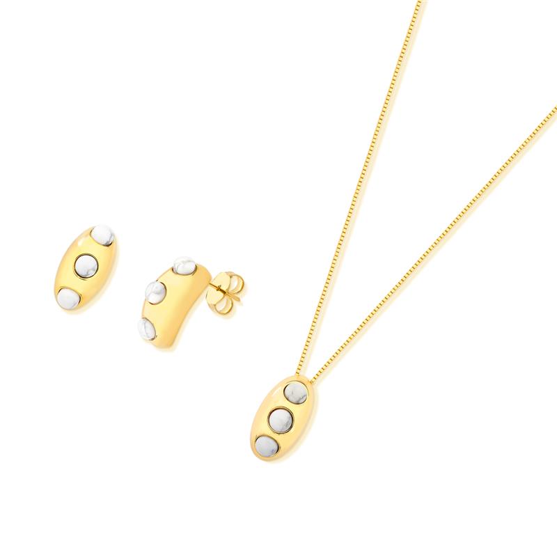 CONJUNTO FOLHEADO A OURO