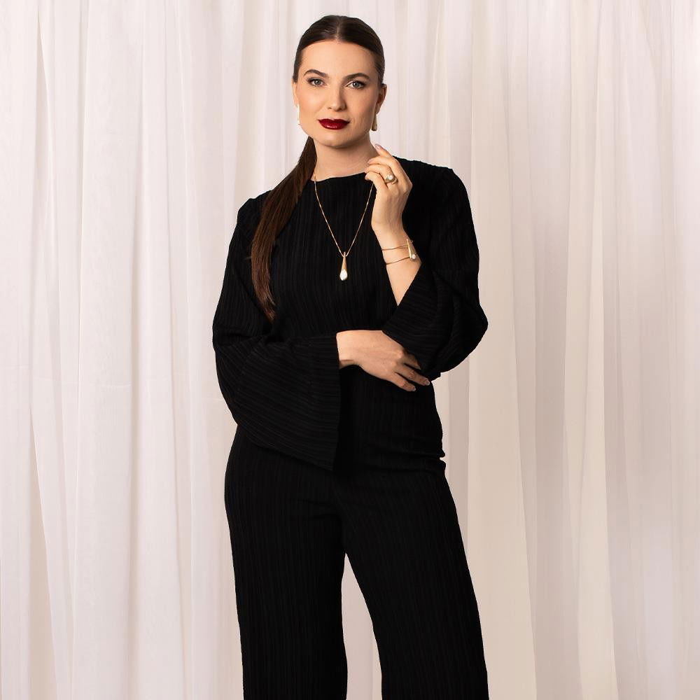 CONJUNTO FOLHEADO A OURO