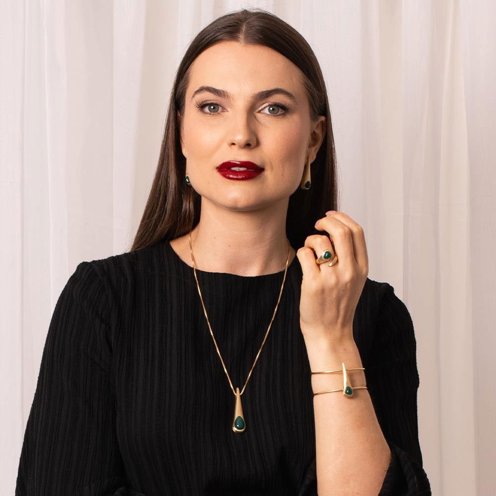 CONJUNTO FOLHEADO A OURO