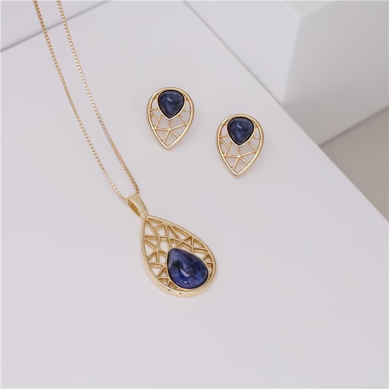 CONJUNTO FOLHEADO A OURO