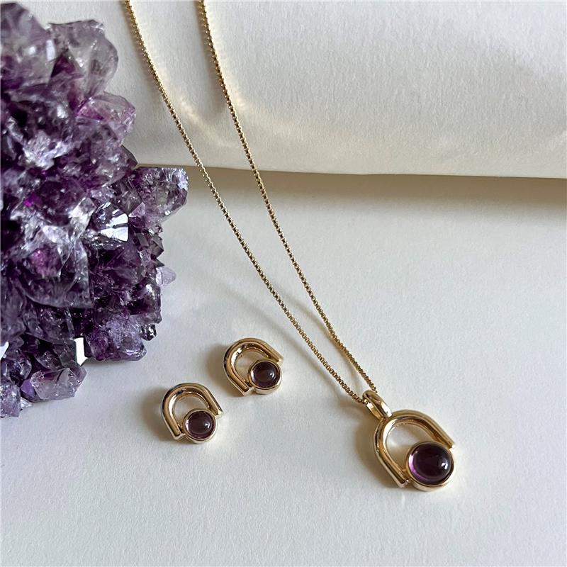 CONJUNTO FOLHEADO A OURO