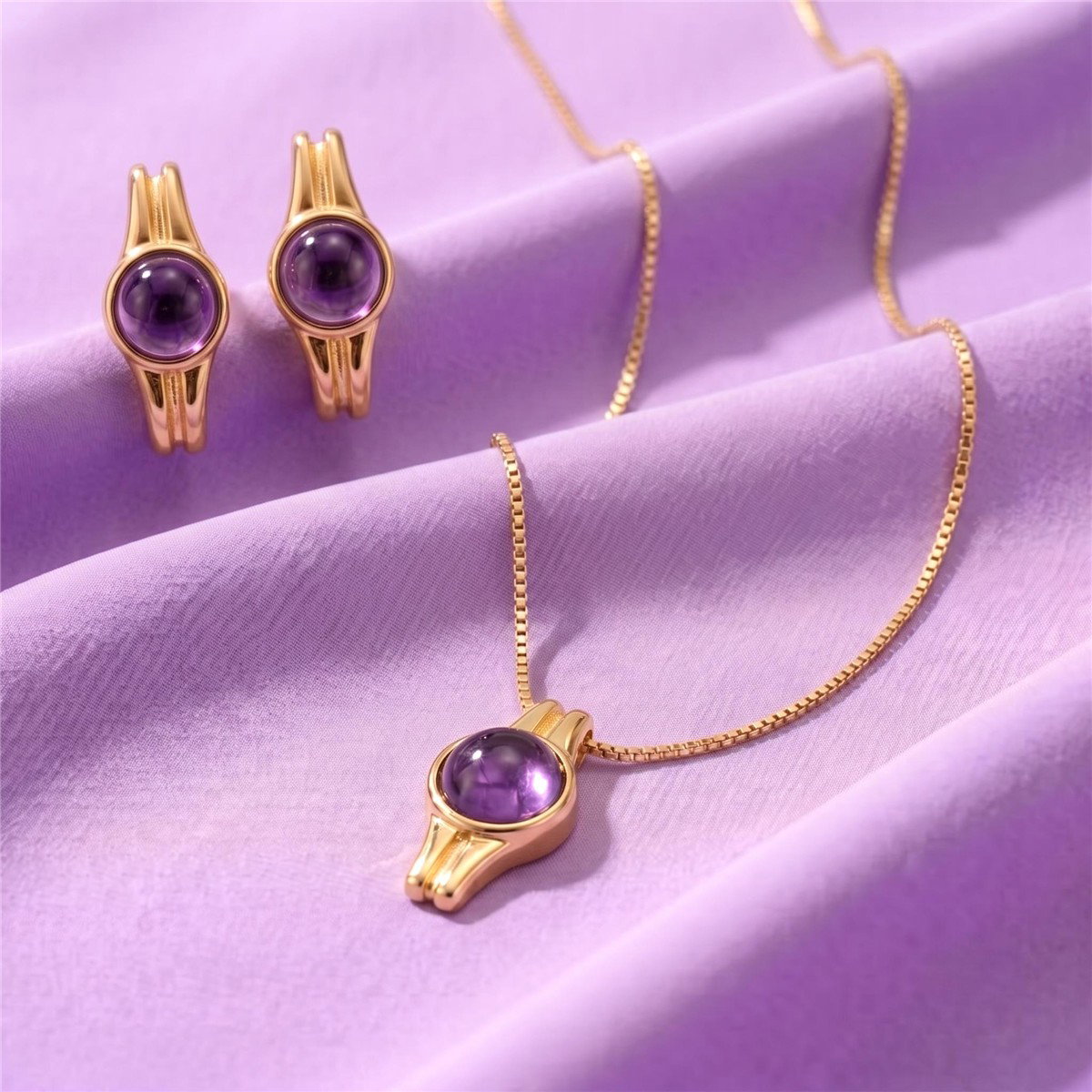 CONJUNTO FOLHEADO A OURO