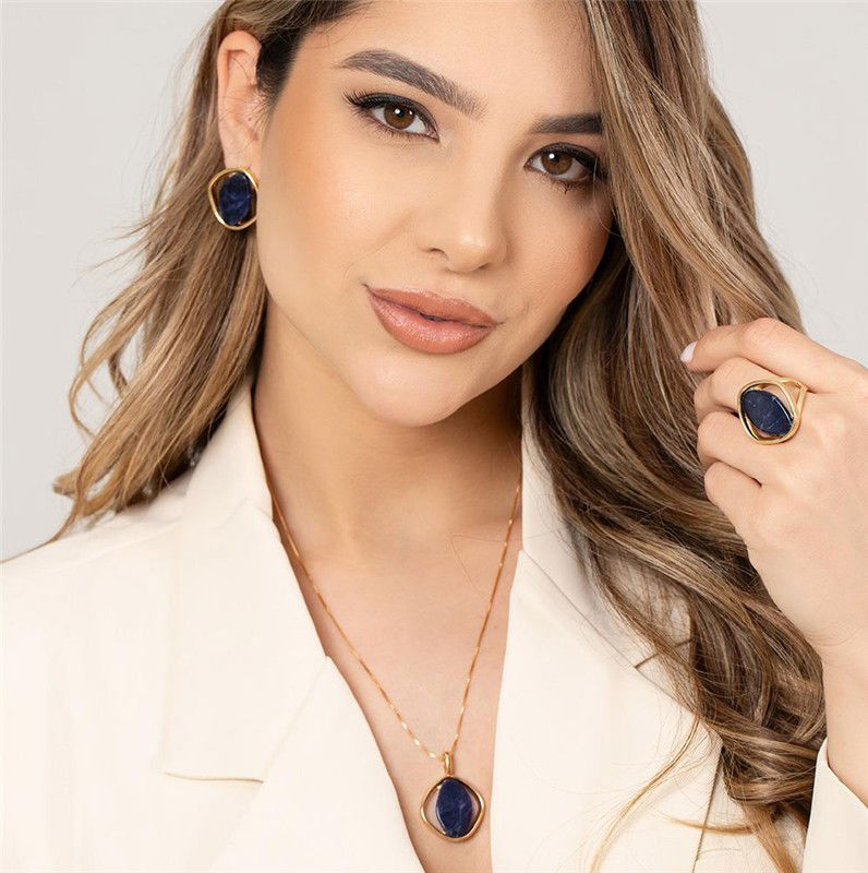 CONJUNTO FOLHEADO A OURO