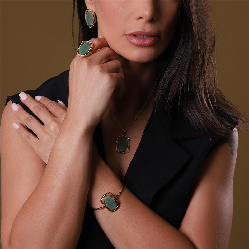 CONJUNTO FOLHEADO A OURO