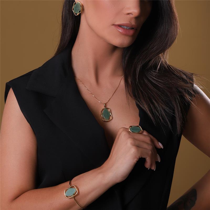 CONJUNTO FOLHEADO A OURO