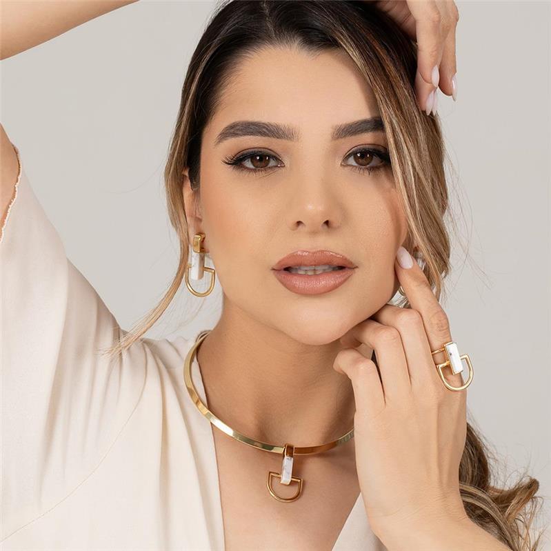 CONJUNTO FOLHEADO A OURO