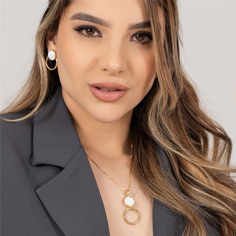 CONJUNTO FOLHEADO A OURO