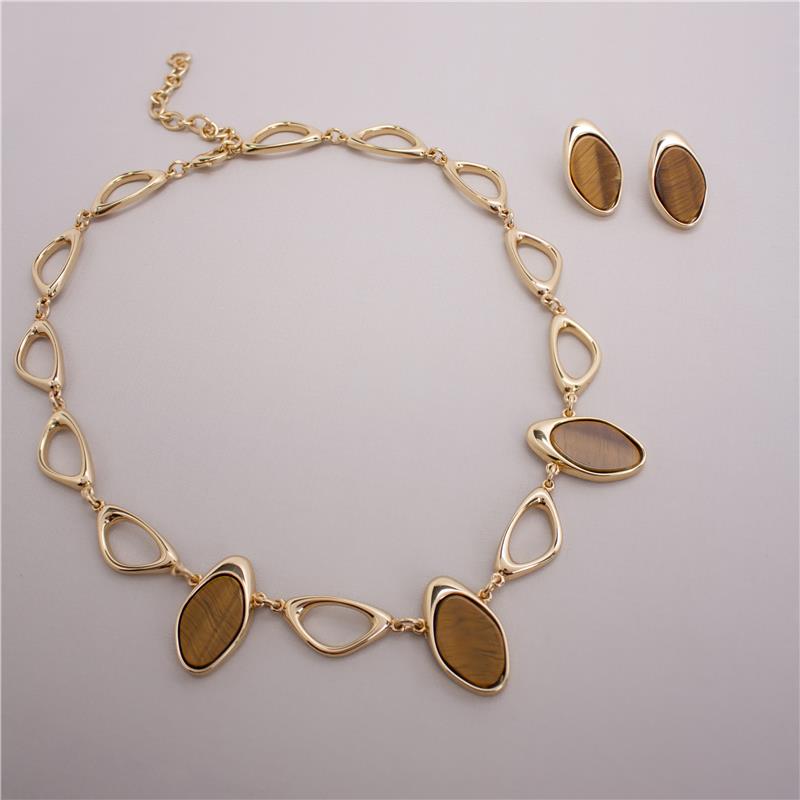 CONJUNTO FOLHEADO A OURO