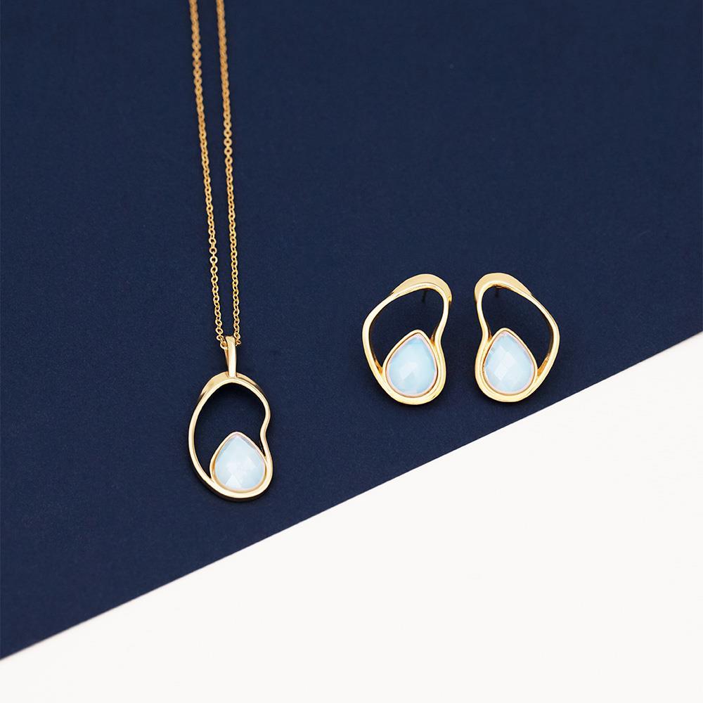 CONJUNTO FOLHEADO A OURO