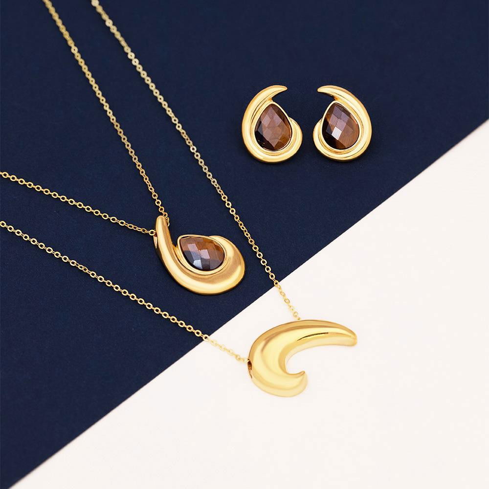 CONJUNTO FOLHEADO A OURO