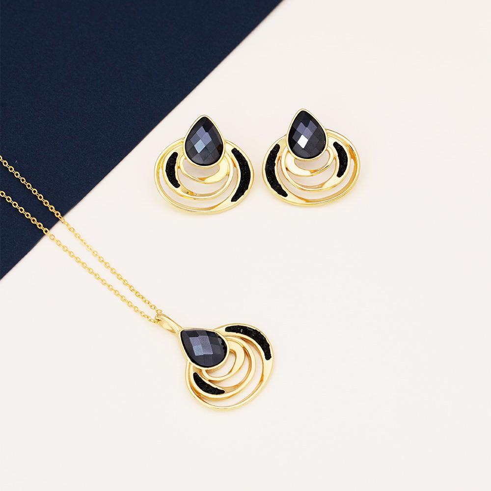 CONJUNTO FOLHEADO A OURO