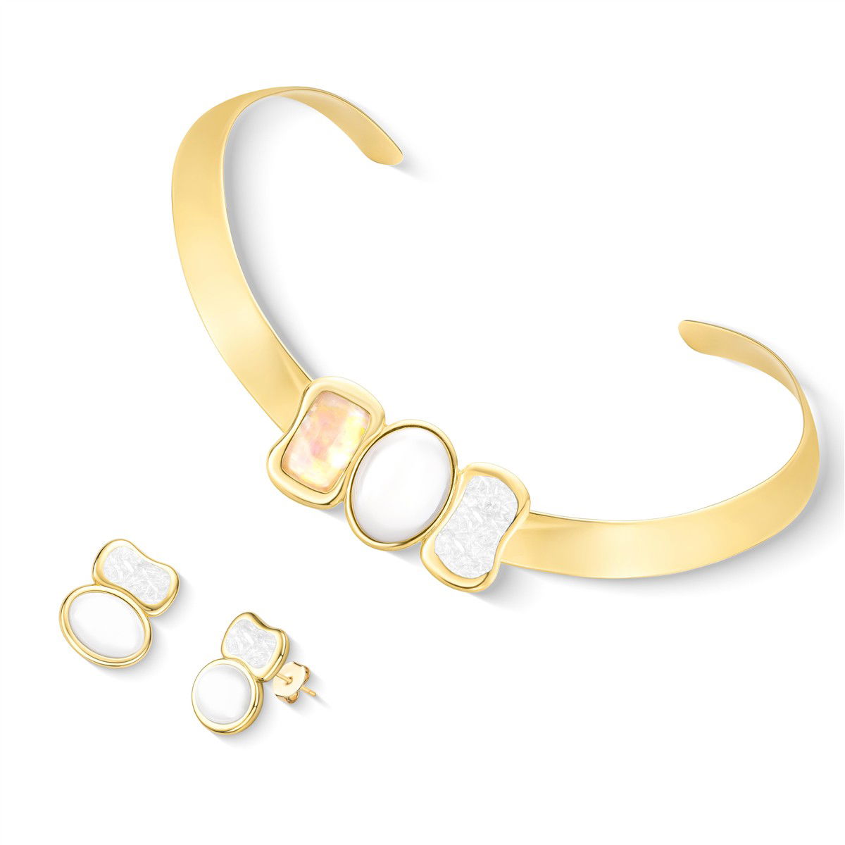 CONJUNTO FOLHEADO A OURO