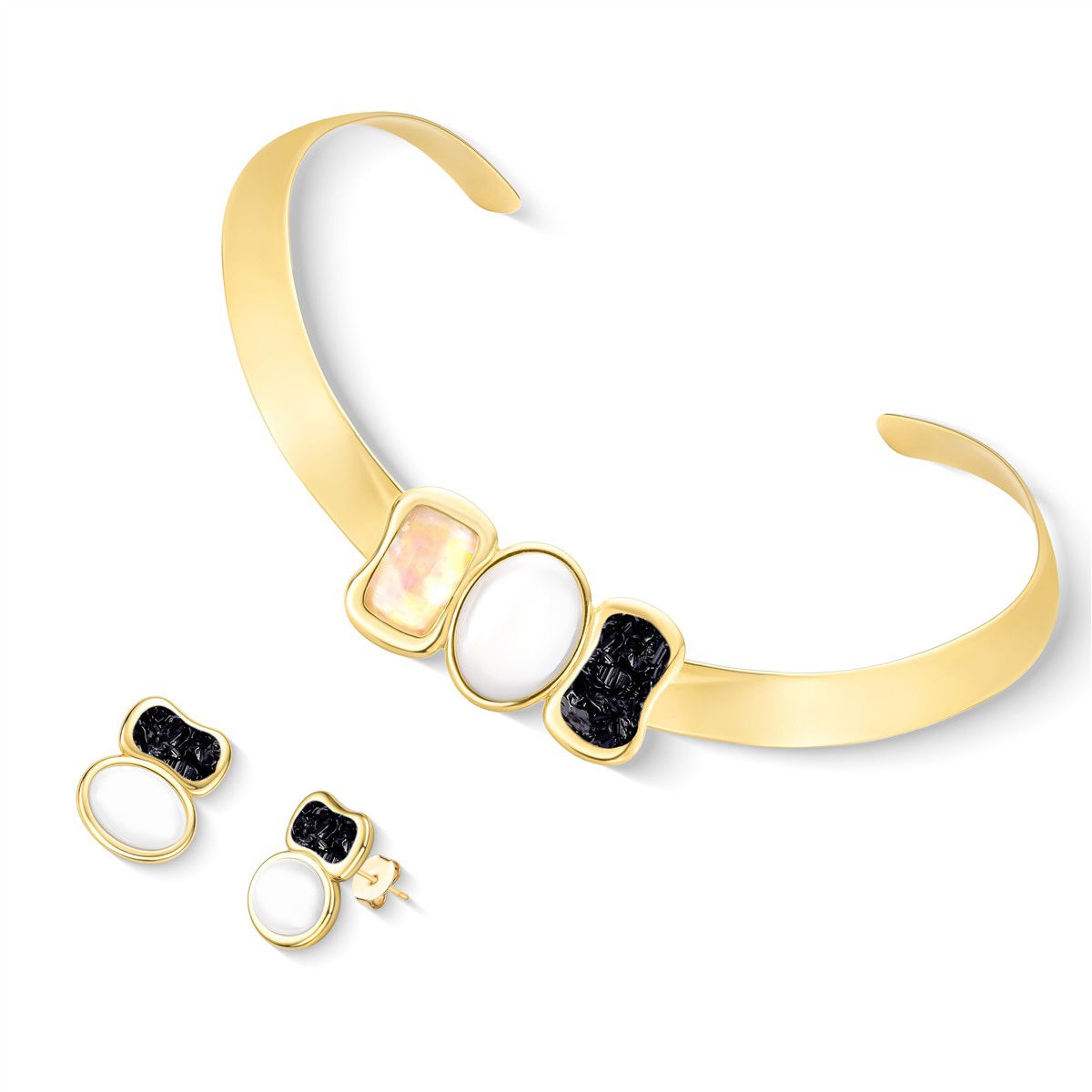 CONJUNTO FOLHEADO A OURO