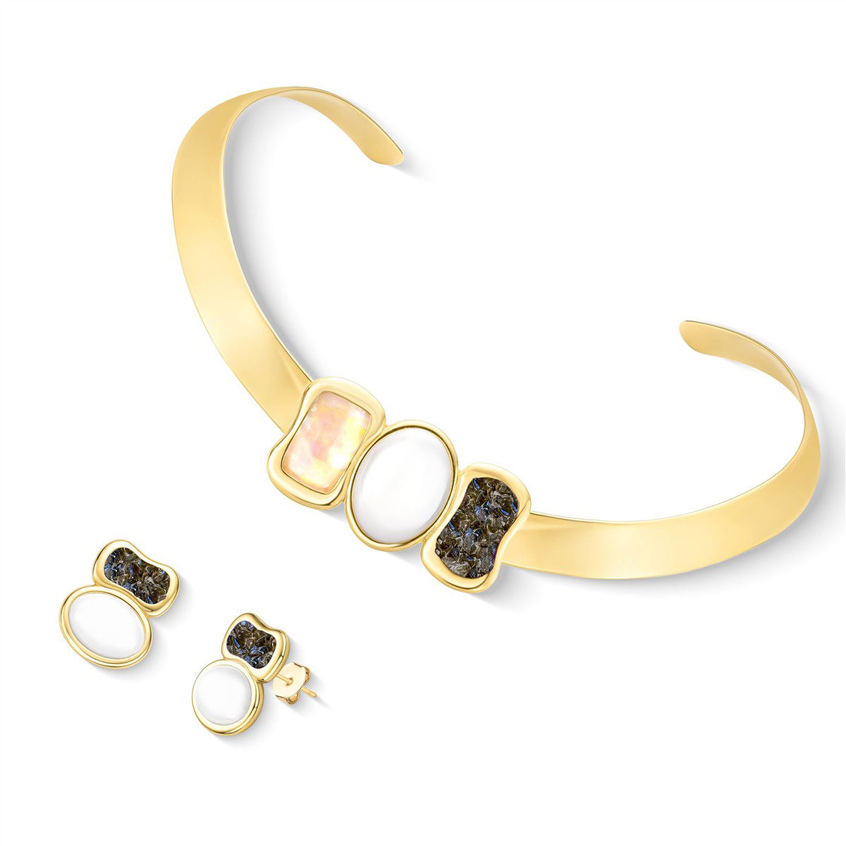 CONJUNTO FOLHEADO A OURO