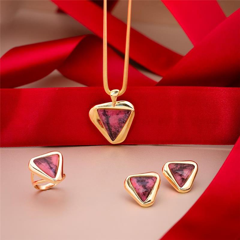 CONJUNTO FOLHEADO A OURO